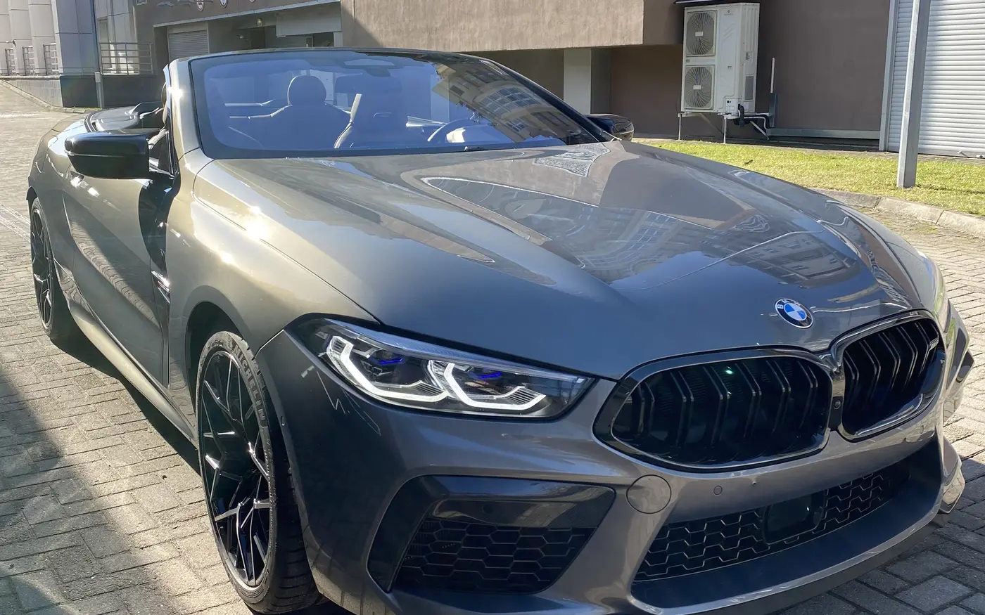BMW M в сером цвете после работ