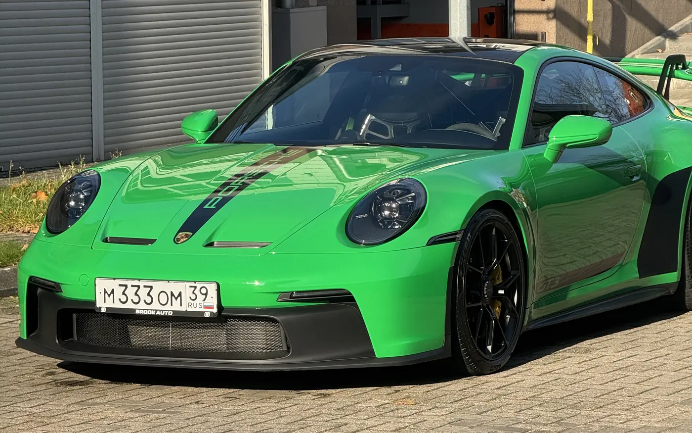 Зелёный Porsche 911 после работ Lusso